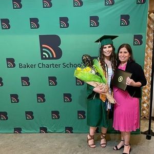 Meet your Posher, Delmis